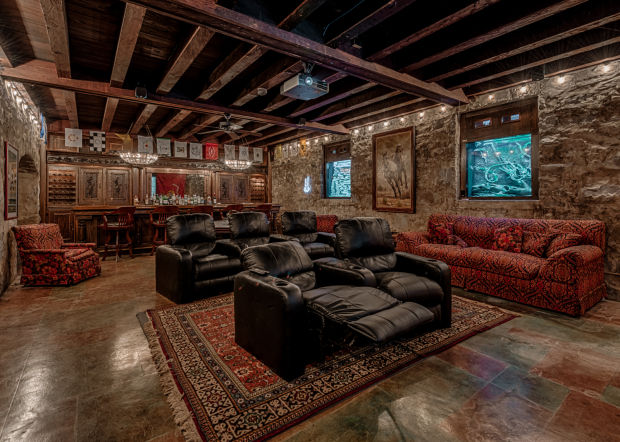 2701 S. Lindbergh